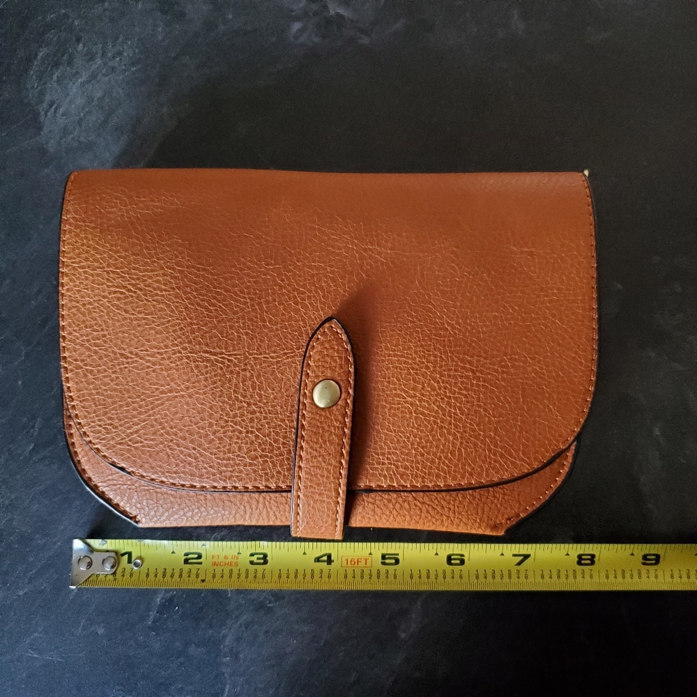 Convertible crossbody bag - Picture 9 of 15